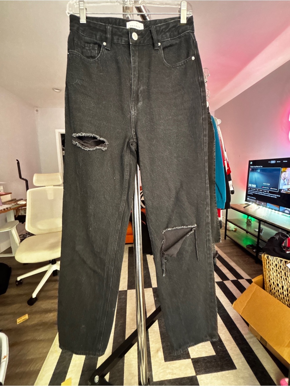 PACSUN Black Distressed women’s Straight-Leg Jeans